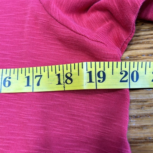 J. Jill Pima Dipped Hem style tunic top. Red. Short sleeve. Size Large. - Picture 4 of 10